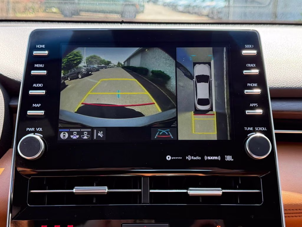 2019 Pearl Toyota Avalon Hybrid Limited FWD Sedan