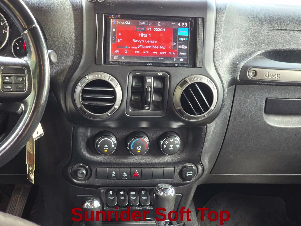 2013 Rock Lobster Clearcoat Jeep Wrangler Unlimited Sport 4X4 SUV