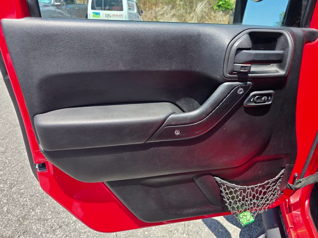 2013 Rock Lobster Clearcoat Jeep Wrangler Unlimited Sport 4X4 SUV
