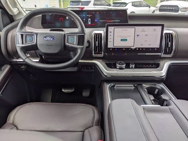 2026 Black Metallic Ford Expedition Platinum 4X4 SUV