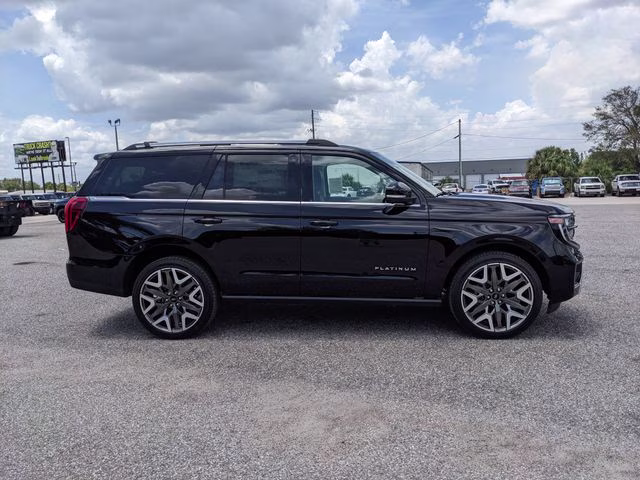 2026 Black Metallic Ford Expedition Platinum 4X4 SUV