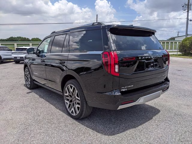 2026 Black Metallic Ford Expedition Platinum 4X4 SUV
