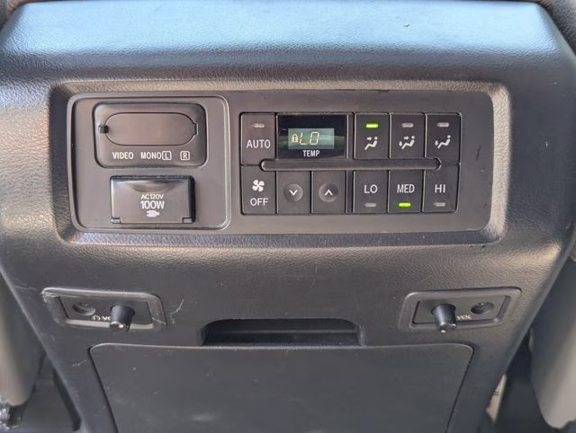 2020 Magnetic Gray Metallic Toyota Sequoia Platinum 4X4 SUV
