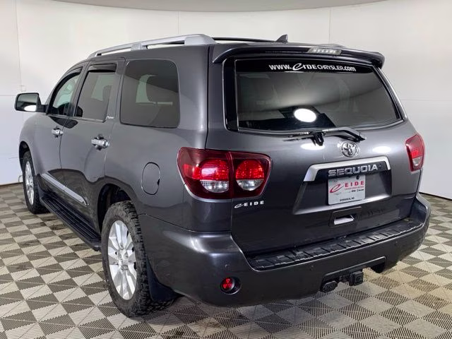 2020 Magnetic Gray Metallic Toyota Sequoia Platinum 4X4 SUV