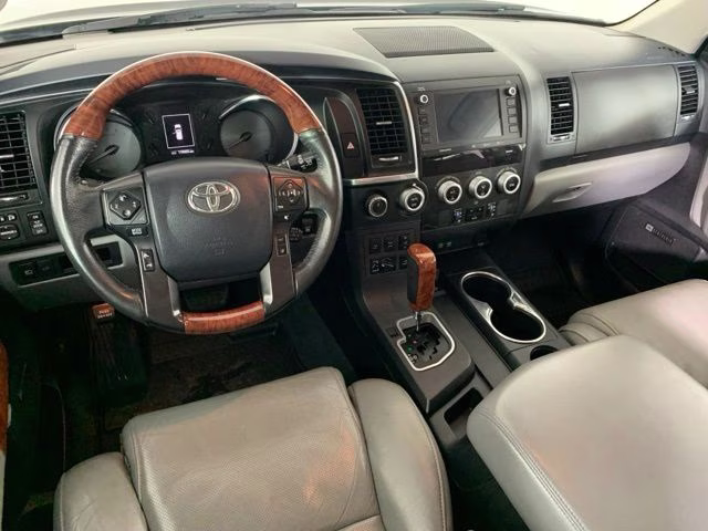 2020 Magnetic Gray Metallic Toyota Sequoia Platinum 4X4 SUV