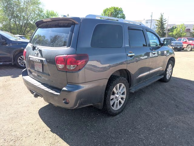 2020 Magnetic Gray Metallic Toyota Sequoia Platinum 4X4 SUV
