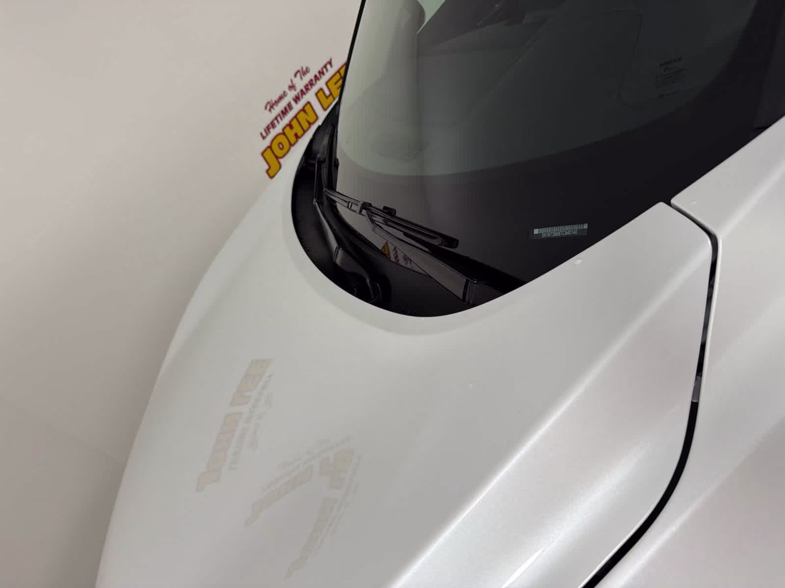 2026 Everest White Pearl Tricoat Nissan Rogue SV AWD SUV