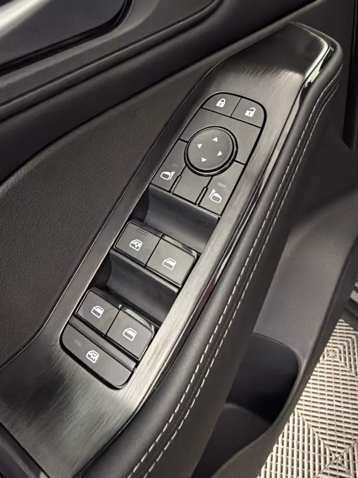 2026 Gun Metallic Nissan Rogue SV AWD SUV