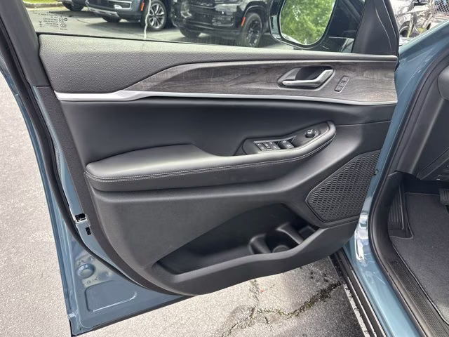 2026 Steel Blue Jeep Grand Cherokee Limited RWD SUV