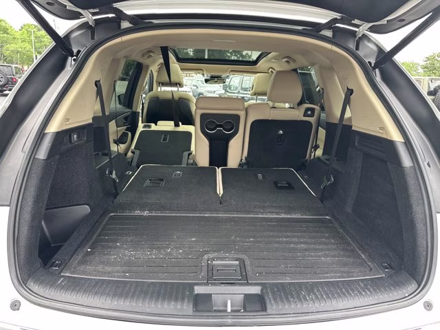 2022 Platinum White Pearl Acura MDX Base SH-AWD AWD SUV