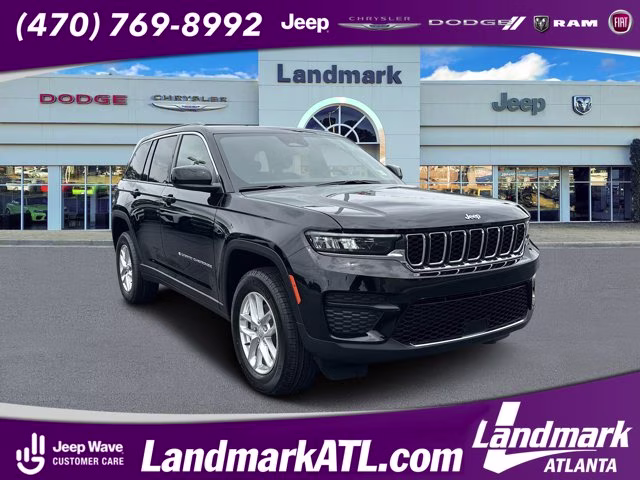 2026 Diamond Black Crystal Pearlcoat Jeep Grand Cherokee Laredo X RWD SUV