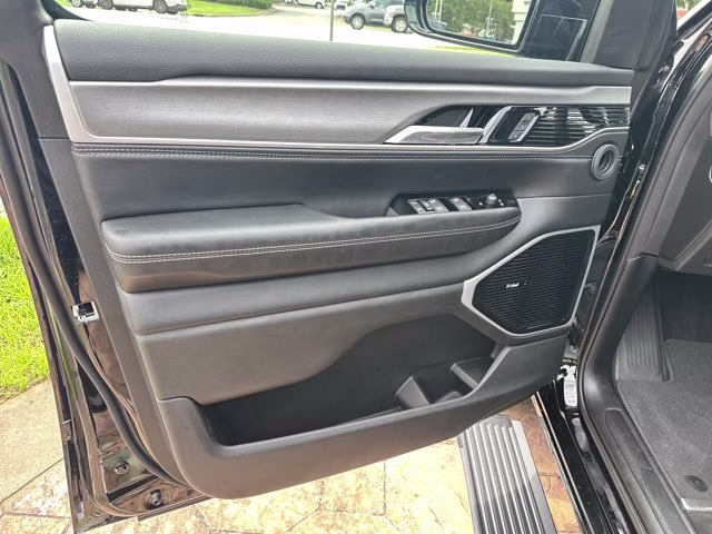 2026 High Gloss Black Jeep Grand Wagoneer Limited Reserve 4X4 SUV
