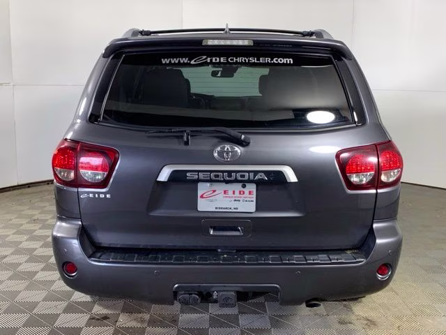 2020 Magnetic Gray Metallic Toyota Sequoia Platinum 4X4 SUV
