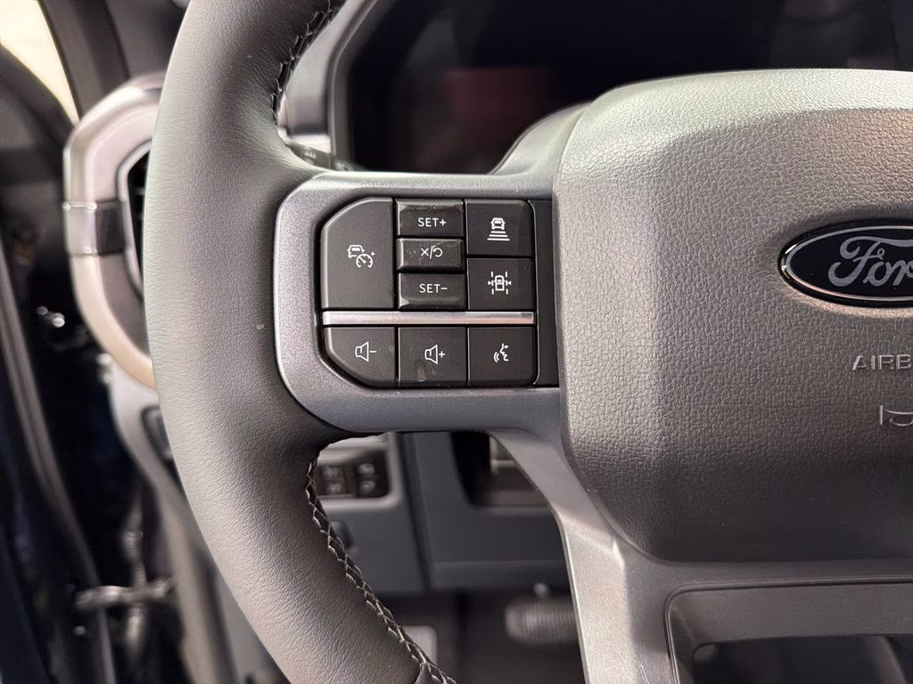 2026 AGATE BLACK Ford F-150 Lariat 4X4 Truck