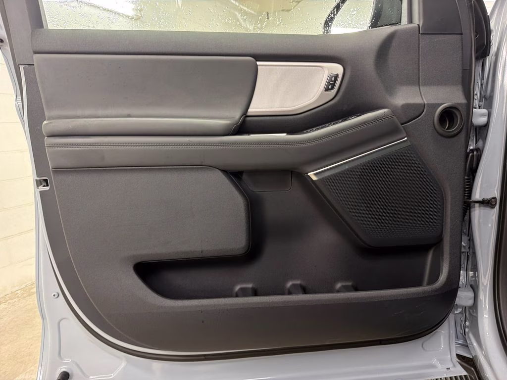 2026 GLACIER GRAY TRI-COAT Ford Expedition Max Active RWD SUV
