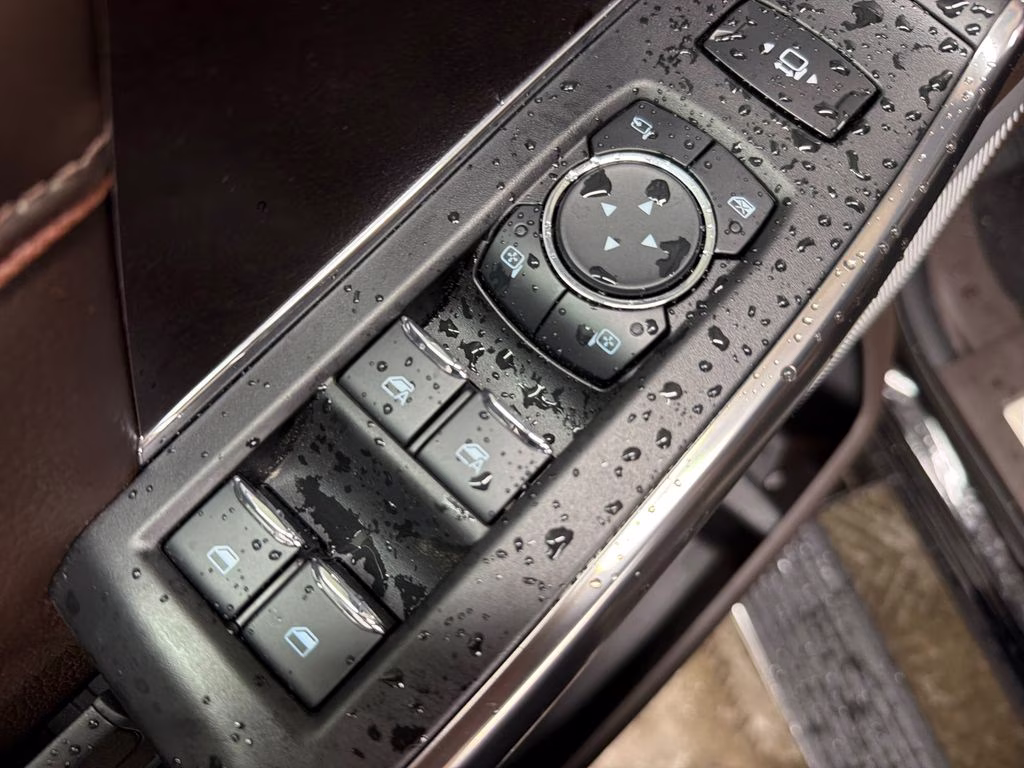 2026 AGATE BLACK Ford Super Duty F-250 SRW King Ranch 4X4 Truck
