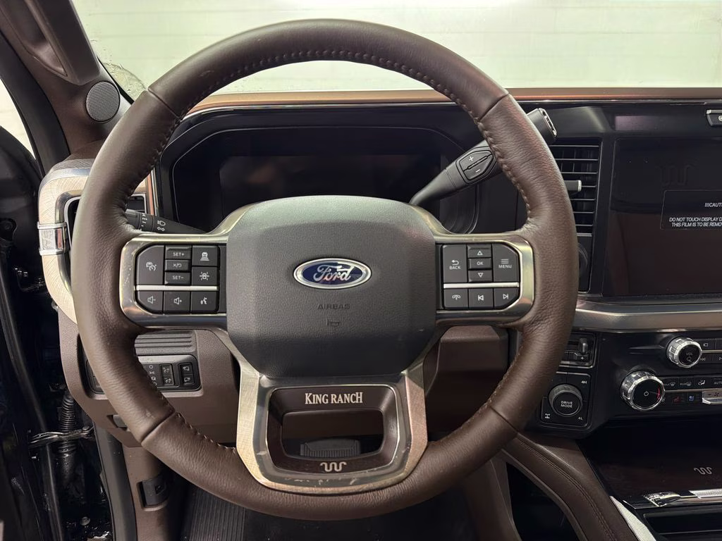 2026 AGATE BLACK Ford Super Duty F-250 SRW King Ranch 4X4 Truck