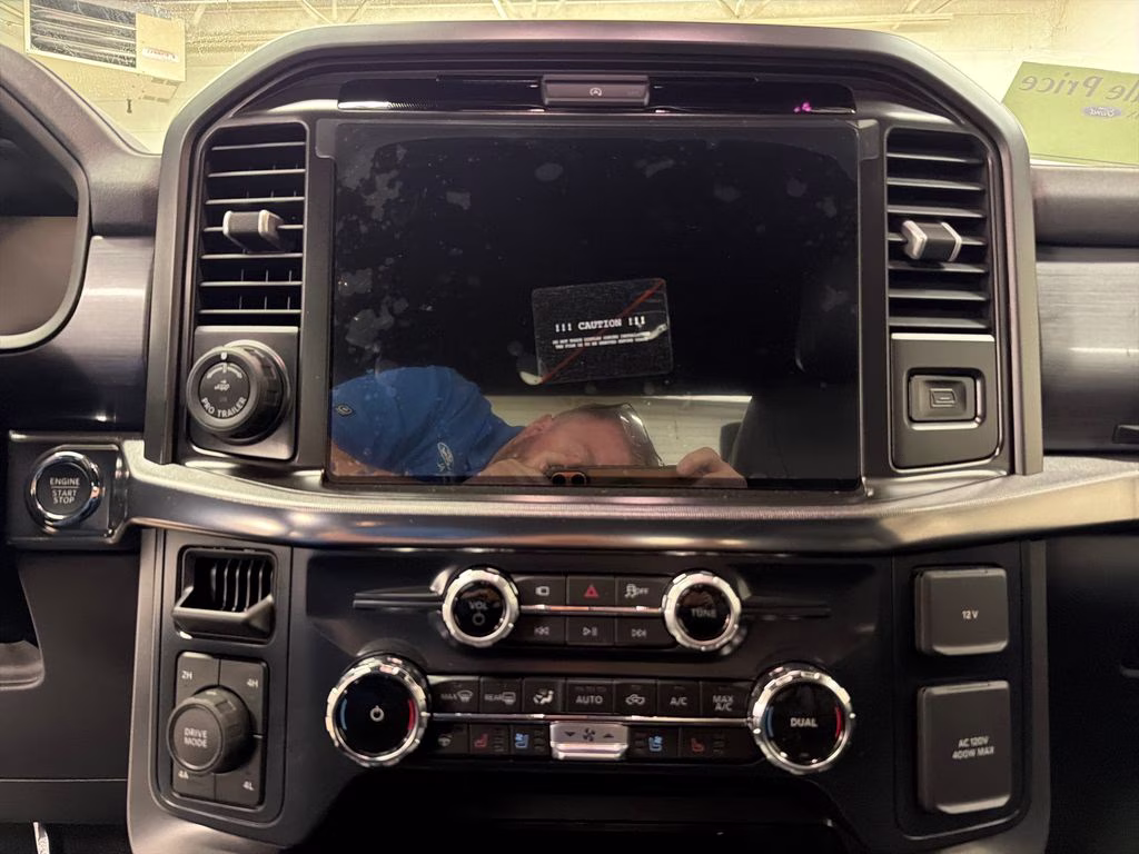 2026 RUBY RED TINTED Ford F-150 Lariat 4X4 Truck
