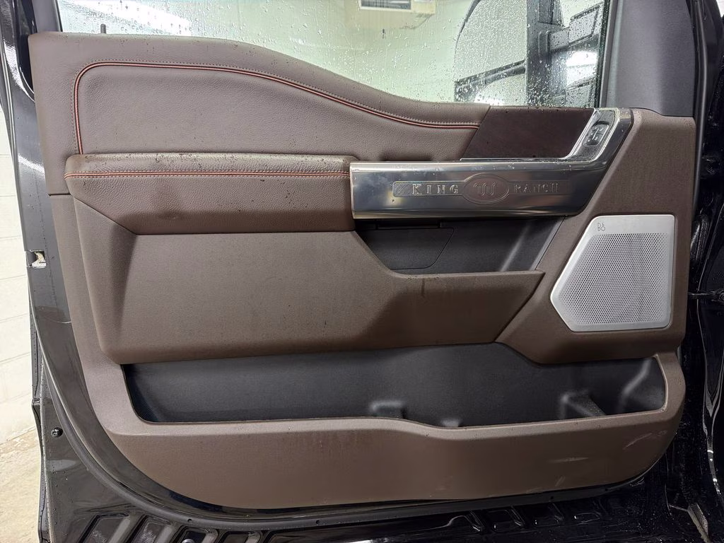 2026 AGATE BLACK Ford Super Duty F-250 SRW King Ranch 4X4 Truck