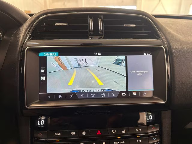 2019 Fuji White Jaguar F-PACE 25t Premium AWD SUV