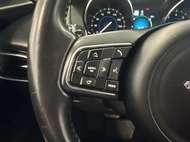 2019 Fuji White Jaguar F-PACE 25t Premium AWD SUV