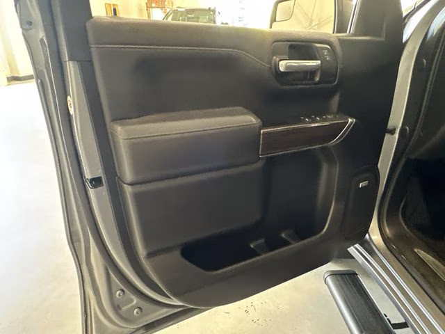 2021 Satin Steel Metallic Chevrolet Silverado 1500 RST 4X4 Truck