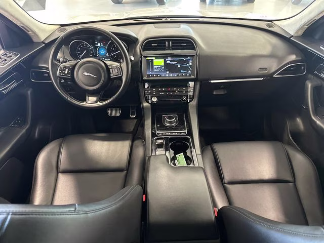 2019 Fuji White Jaguar F-PACE 25t Premium AWD SUV