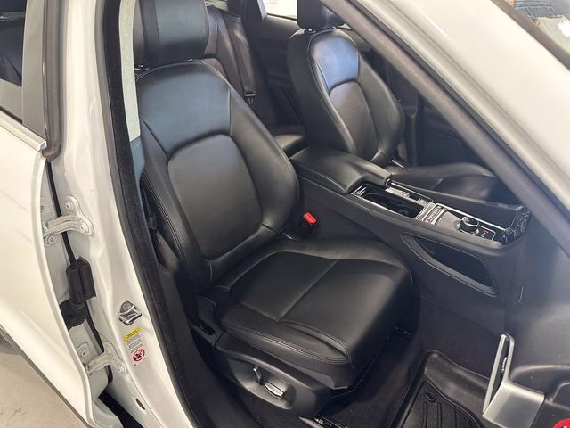 2019 Fuji White Jaguar F-PACE 25t Premium AWD SUV