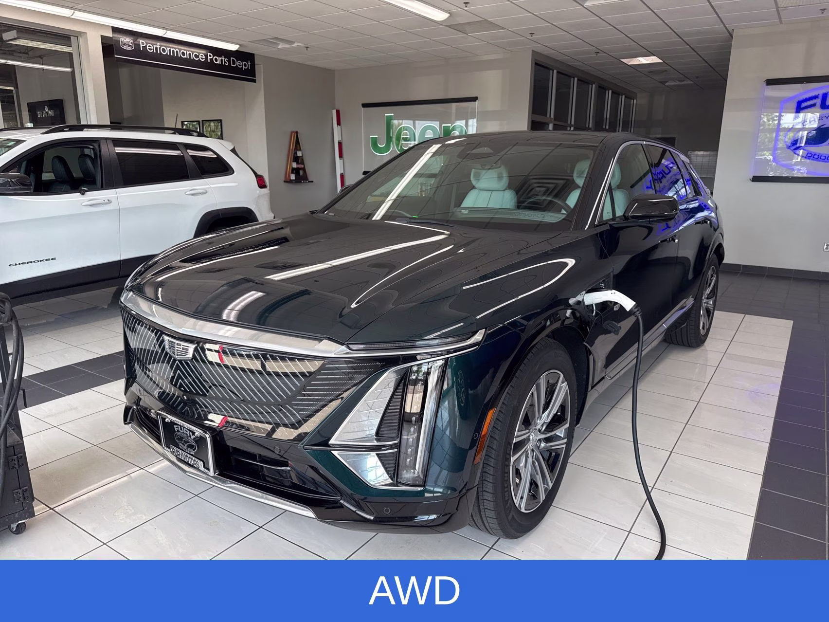 2024 Emerald Lake Metallic Cadillac LYRIQ Luxury RWD SUV