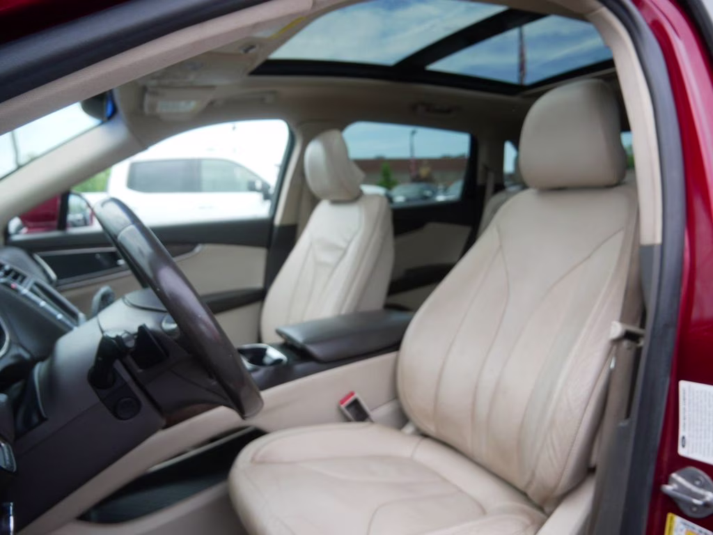 2016 Red Lincoln MKX Reserve AWD SUV