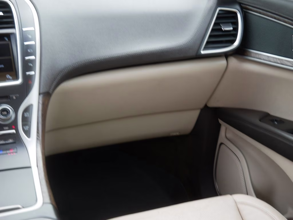 2016 Red Lincoln MKX Reserve AWD SUV