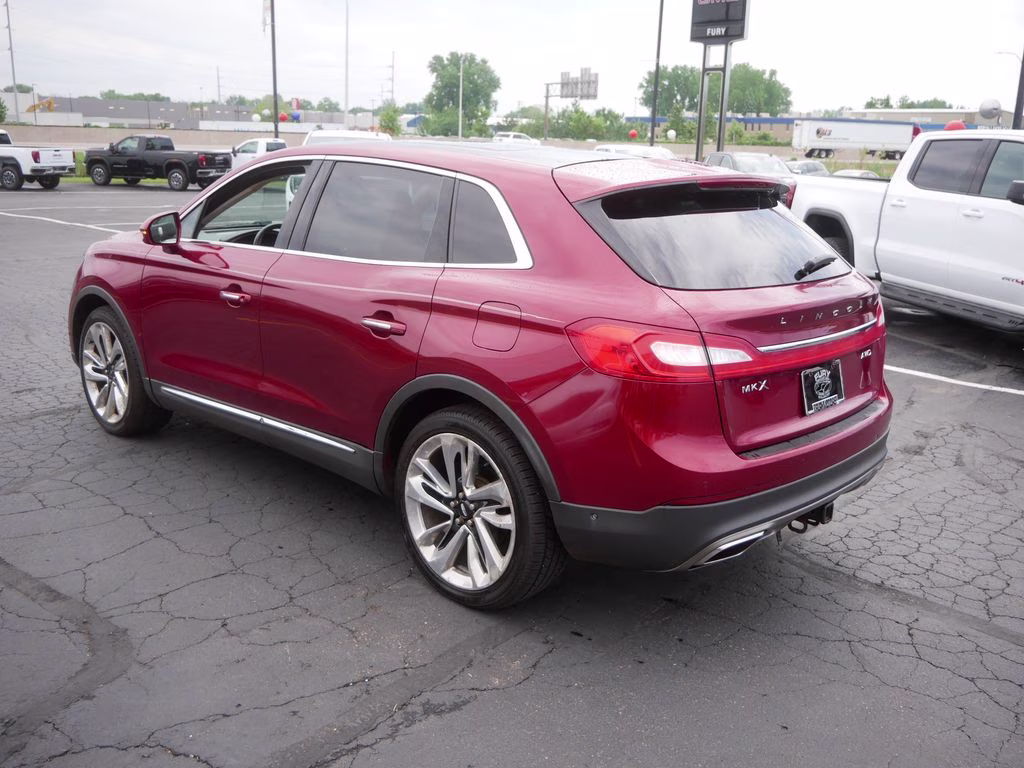 2016 Red Lincoln MKX Reserve AWD SUV