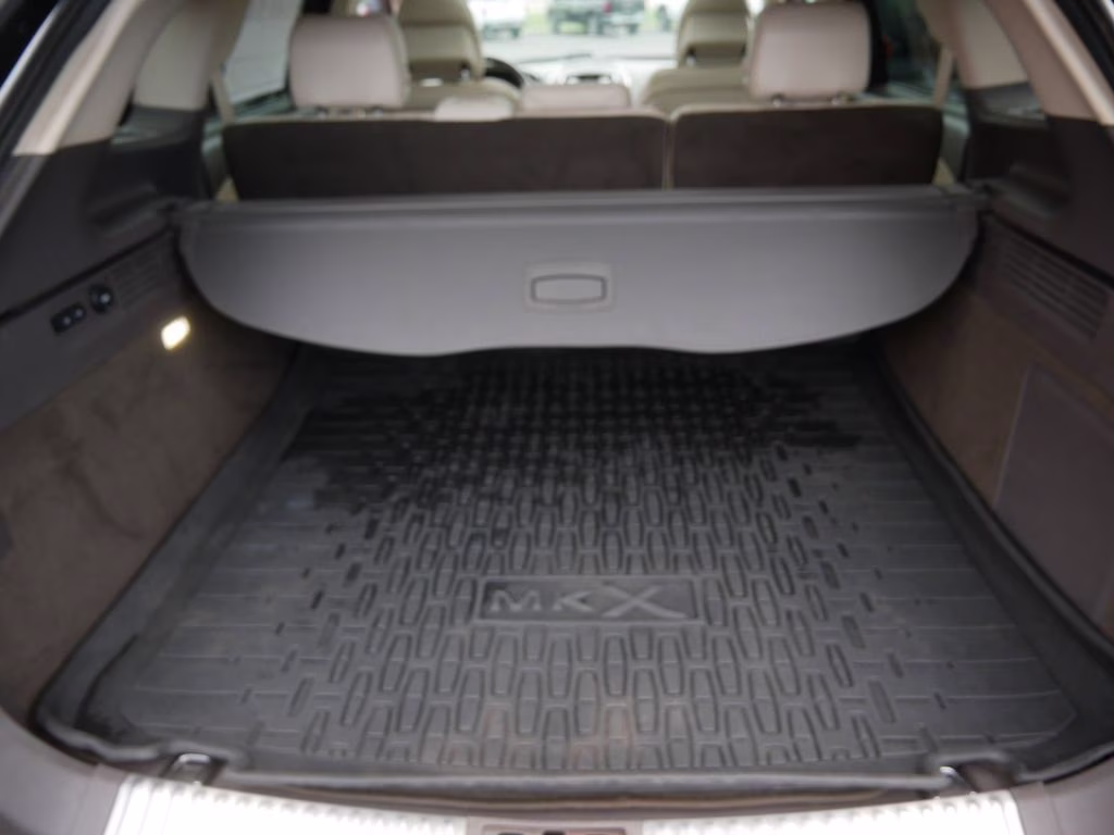 2016 Red Lincoln MKX Reserve AWD SUV