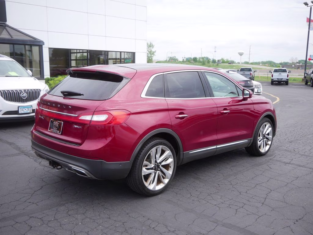 2016 Red Lincoln MKX Reserve AWD SUV