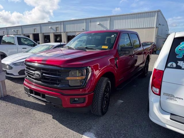 2024 Rapid Red Metallic Tinted Clearcoat Ford F-150 XLT 4X4 Truck