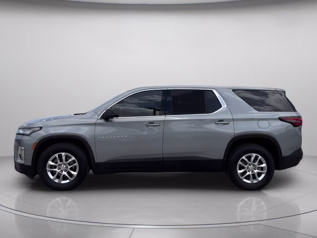 2023 Sterling Gray Metallic Chevrolet Traverse LS FWD SUV