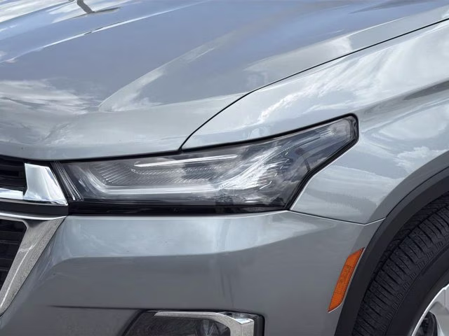 2023 Sterling Gray Metallic Chevrolet Traverse LS FWD SUV