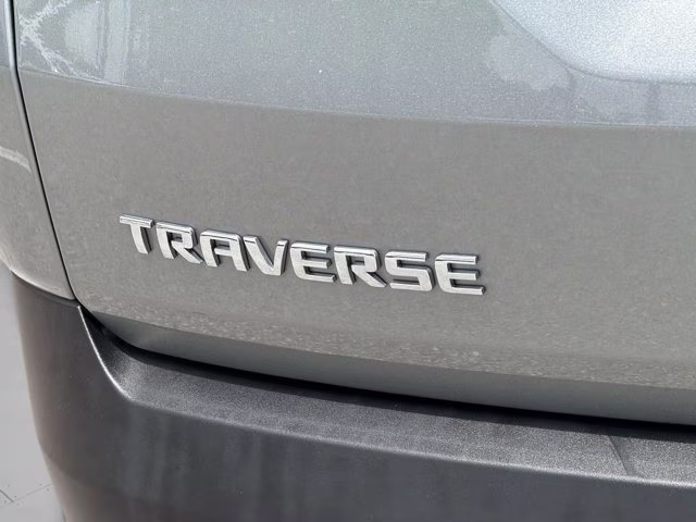 2023 Sterling Gray Metallic Chevrolet Traverse LS FWD SUV
