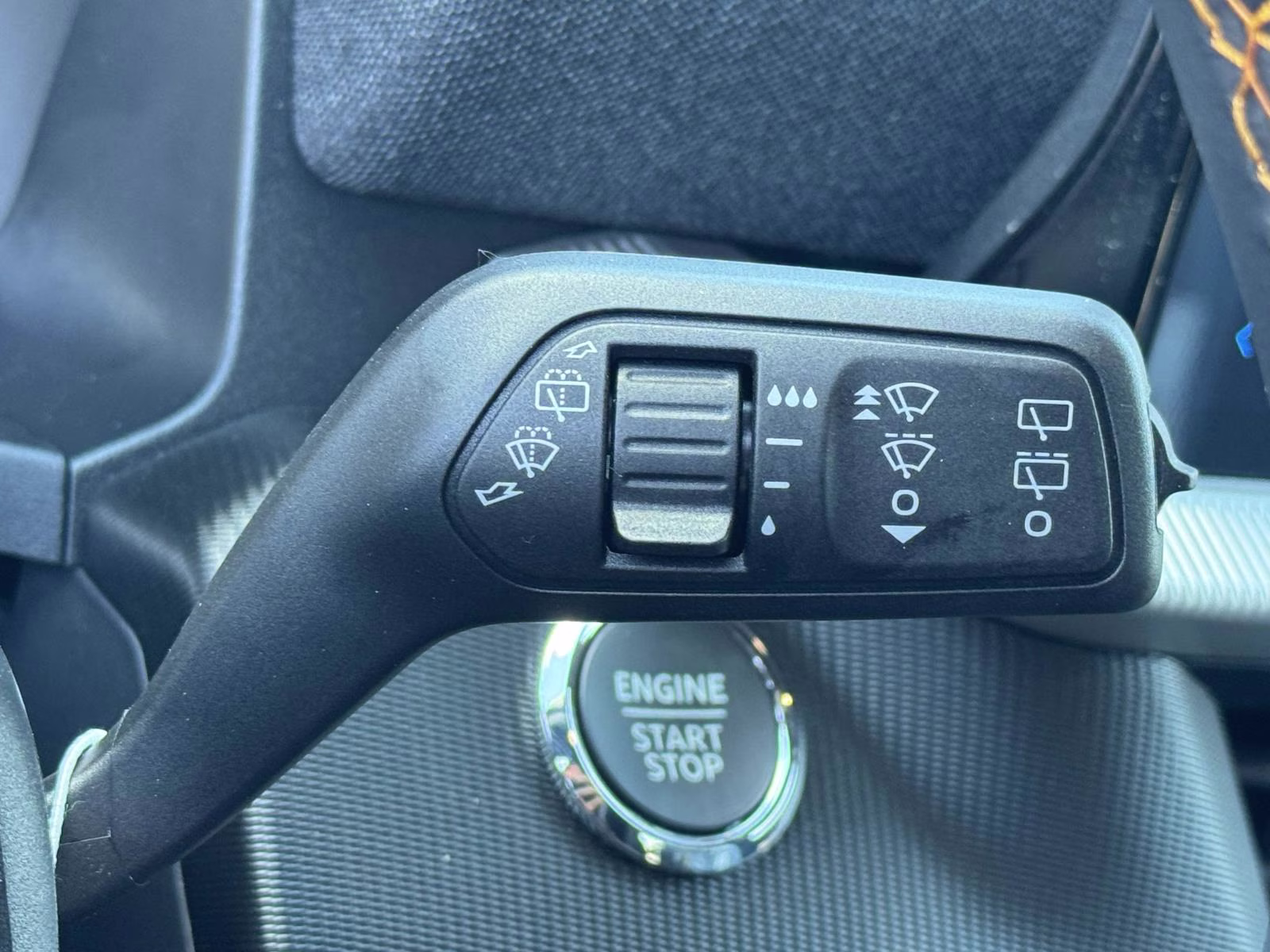 2026 Space White Metallic Ford Explorer Tremor 4X4 SUV