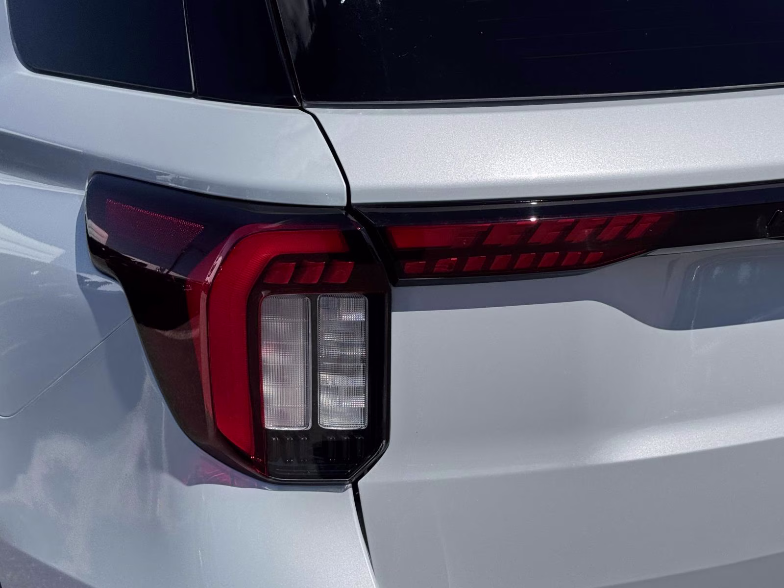 2026 Space White Metallic Ford Explorer Tremor 4X4 SUV