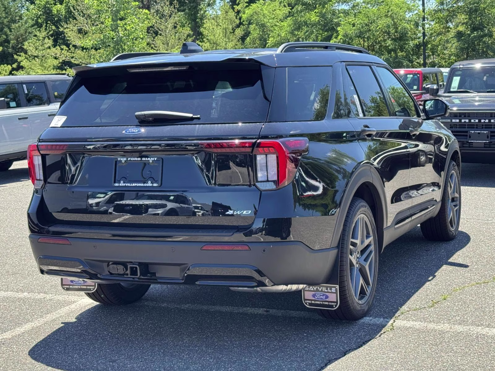 2026 Black Ford Explorer ST-Line 4X4 SUV