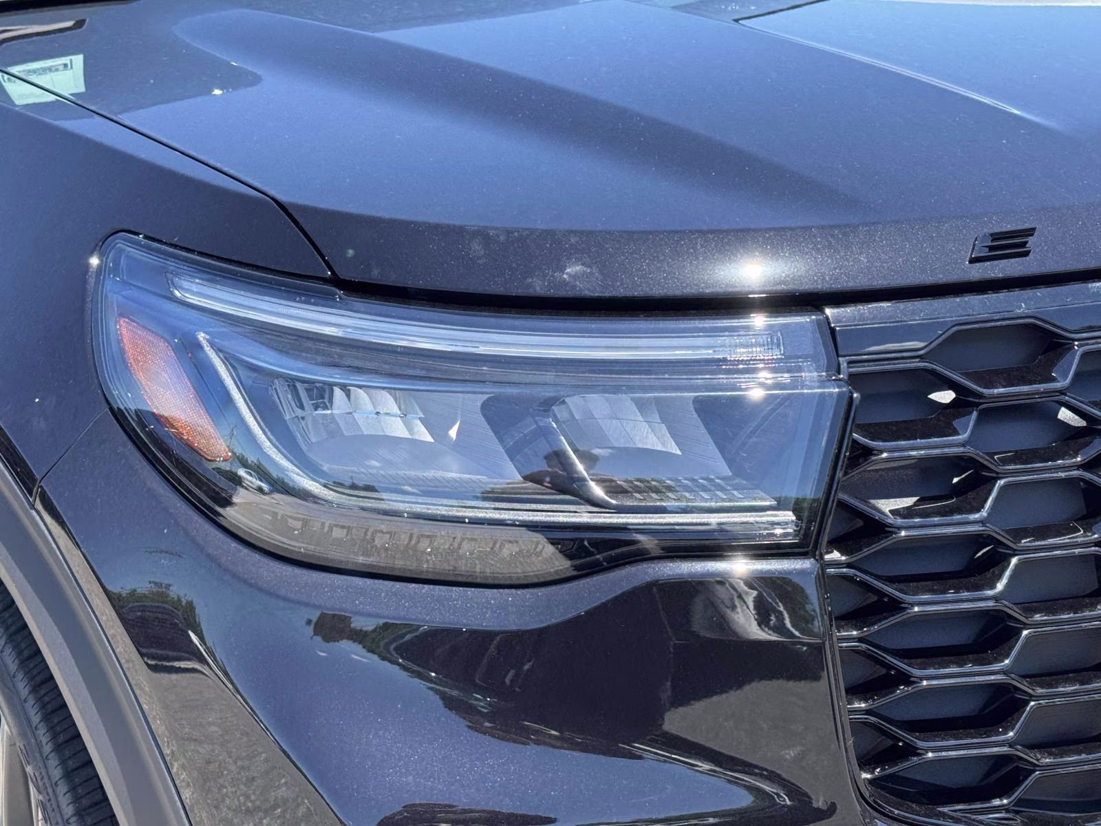 2026 Black Ford Explorer ST-Line 4X4 SUV