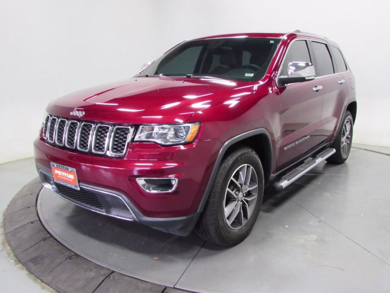 2018 Velvet Red Pearlcoat Jeep Grand Cherokee 2WD Limited RWD SUV