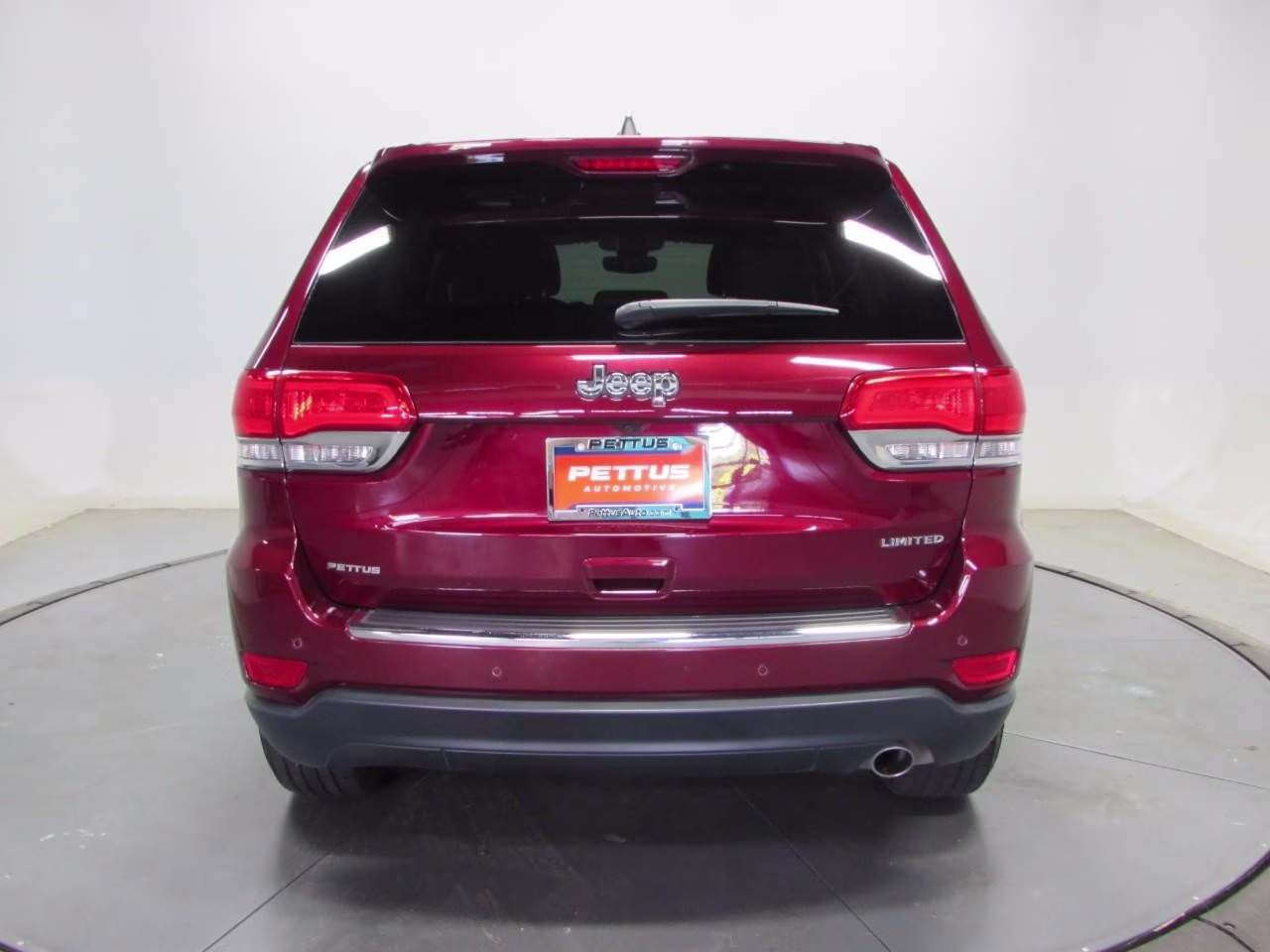 2018 Velvet Red Pearlcoat Jeep Grand Cherokee 2WD Limited RWD SUV