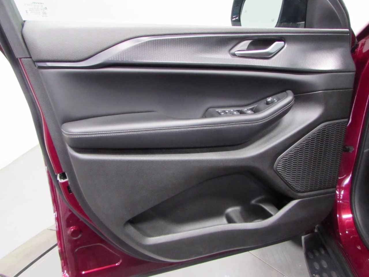 2024 Velvet Red Pearlcoat Jeep Grand Cherokee Altitude X 4X4 SUV