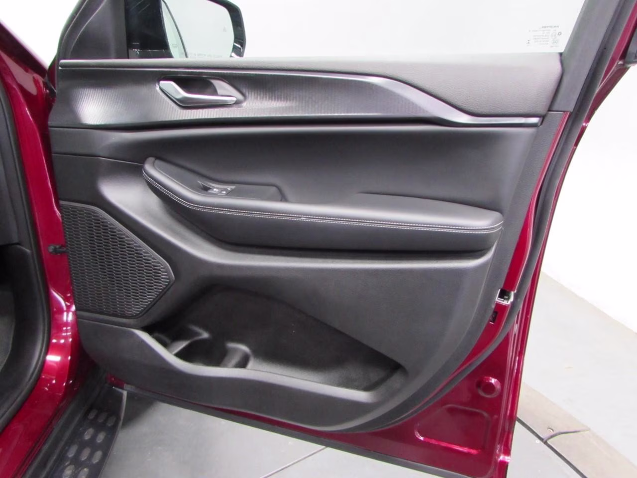 2024 Velvet Red Pearlcoat Jeep Grand Cherokee Altitude X 4X4 SUV