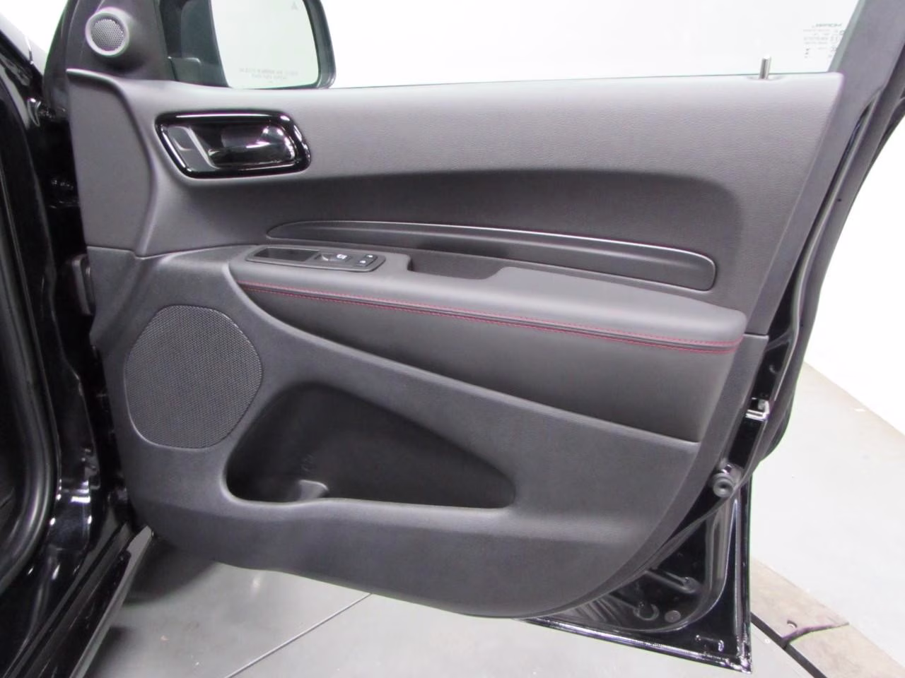 2026 DB Black Clearcoat Dodge Durango GT Plus HEMI V8 AWD SUV