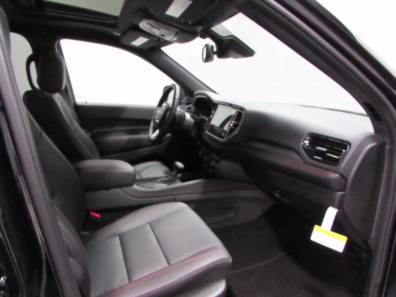 2026 DB Black Clearcoat Dodge Durango GT Plus HEMI V8 AWD SUV