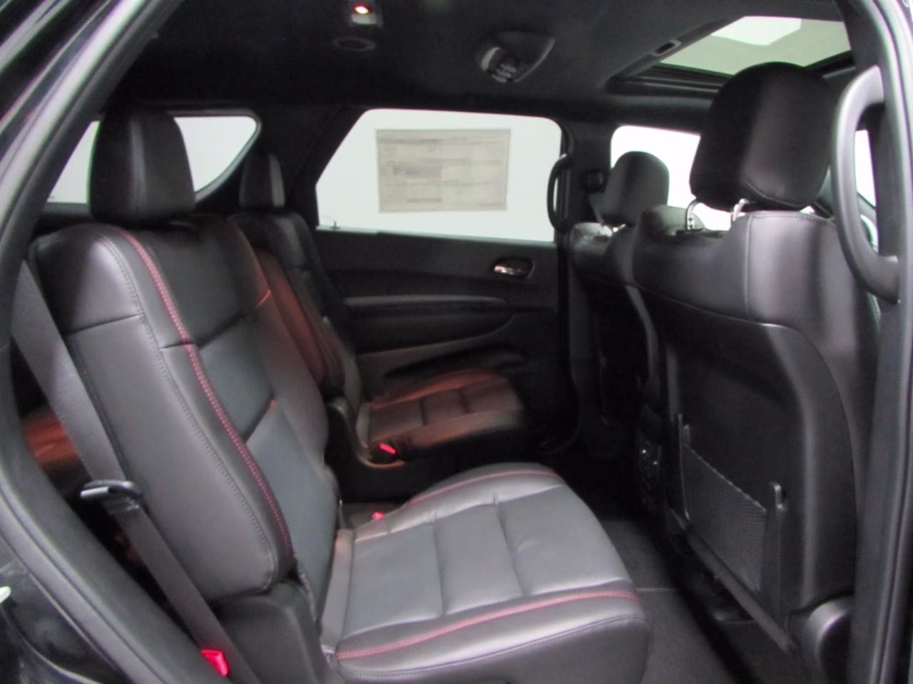 2026 DB Black Clearcoat Dodge Durango GT Plus HEMI V8 AWD SUV