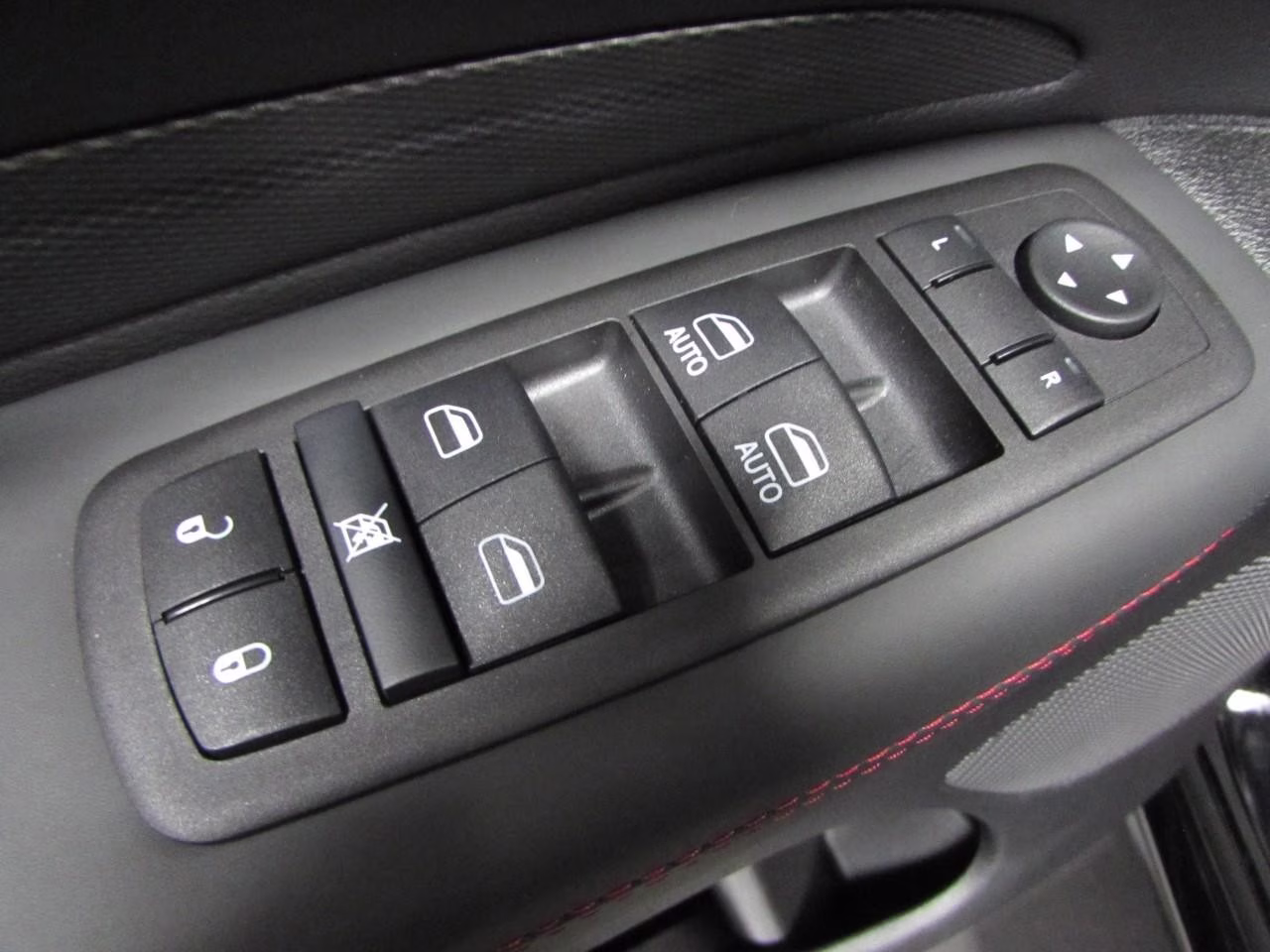 2026 DB Black Clearcoat Dodge Durango GT Plus HEMI V8 AWD SUV